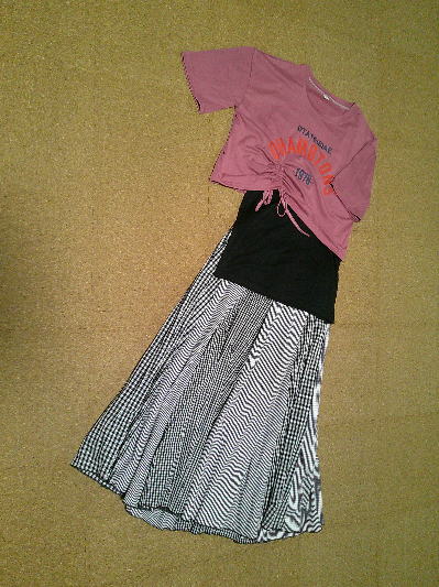 ４８）394円韓国風Tシャツ・ピンク