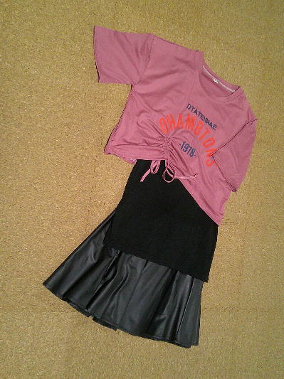 ４８）394円韓国風Tシャツ・ピンク