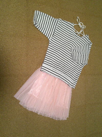 50)500円チュールのミニスカート