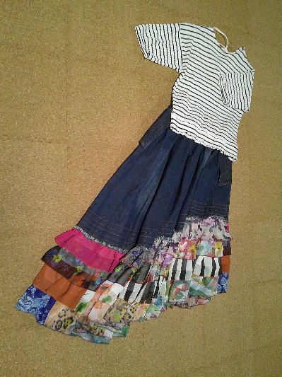 ５１）790円バックリボンボーダーTシャツ