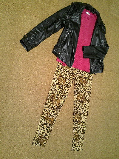 53)777円ヒョウ柄レギンス