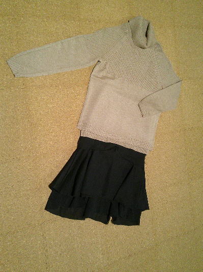 56)340円タートルネックセーター茶