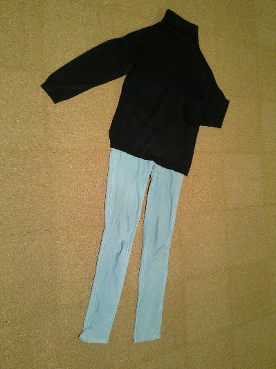 ５８）340円タートルネックセーター黒