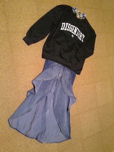 59)740円ロゴトレーナー黒