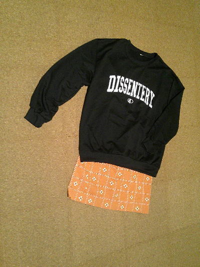 59)740円ロゴトレーナー黒