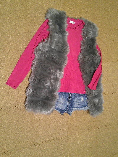 61)1,607円毛皮のベスト