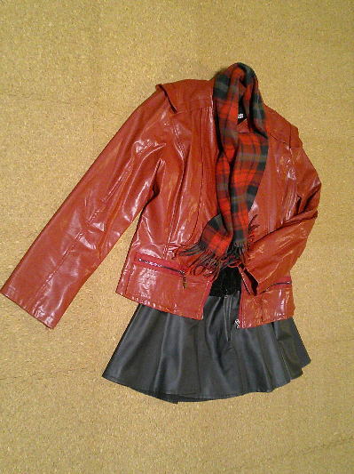 65)1,677円深紅のレザージャケット3