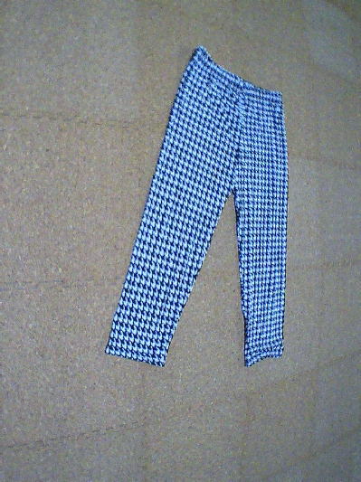77)500円千鳥格子7分丈レギンス