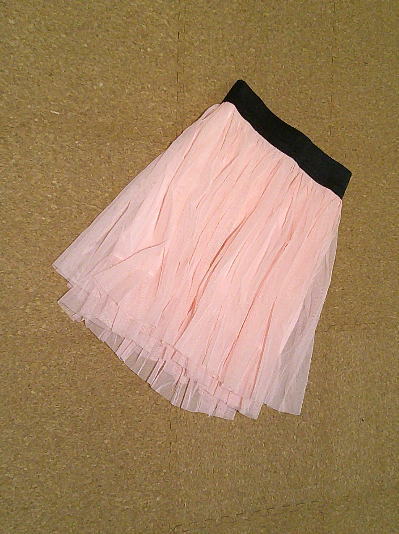 81)500円チュールのミニスカート