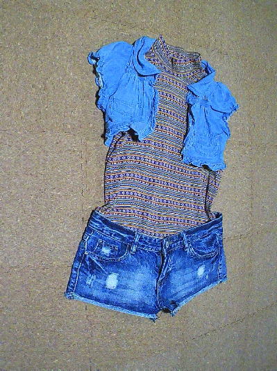 ８５）100円デニムのミニボレロ