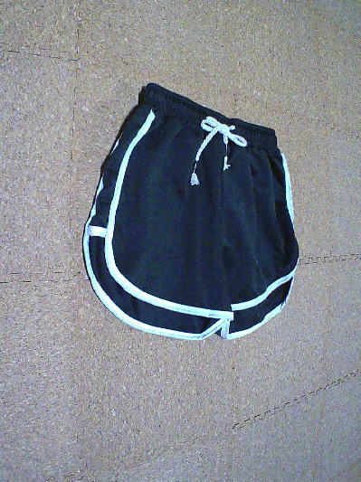 88)392円サイドラインパンツ