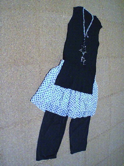 ９２）140円ドットフリル・ペチパン