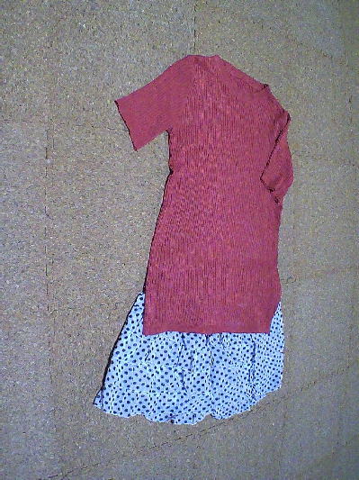 ９２）140円ドットフリル・ペチパン