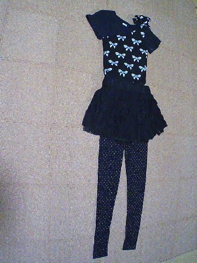 ９５）リボン柄ワンショルダーチュニック