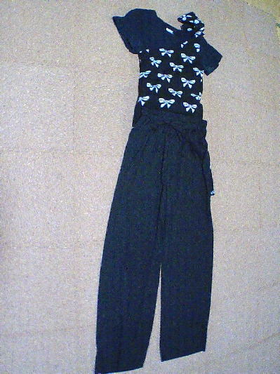 ９５）リボン柄ワンショルダーチュニック