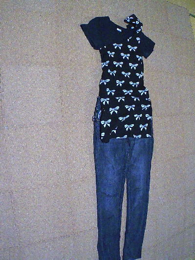 ９５）リボン柄ワンショルダーチュニック