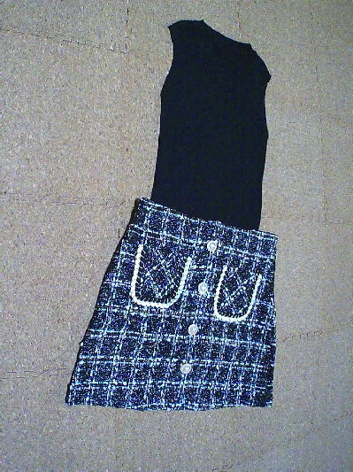 ９６）296円サマーニット・ノースリ黒