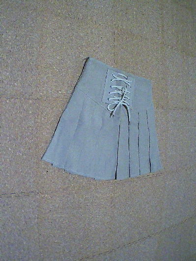 ９８）500円レースアップ・プリーツスカート