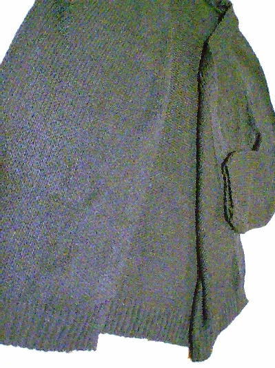 101）2,000円ノーボタンカーデガン黒