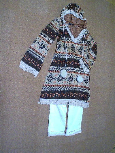 102）360円ノルディック柄ニットワンピース