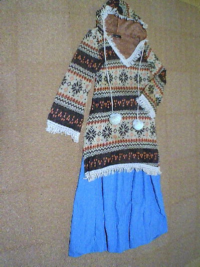 102）360円ノルディック柄ニットワンピース