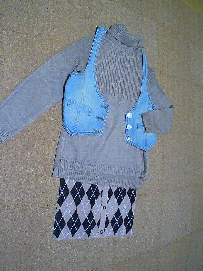 103)402円アーガイル柄ミニスカート