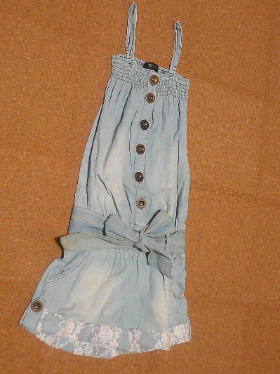 104）560円デニムオーバーオール