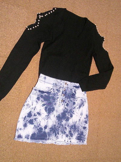 105）501円マーブルデニムスカート２