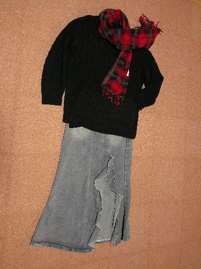 106)500円ラメ入り黒セーター