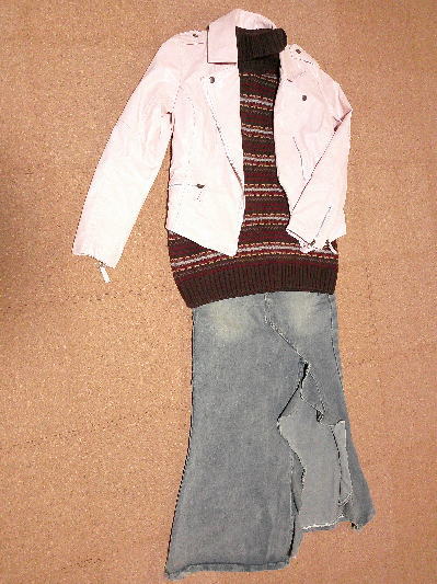 108)470円茶のタートルセーター