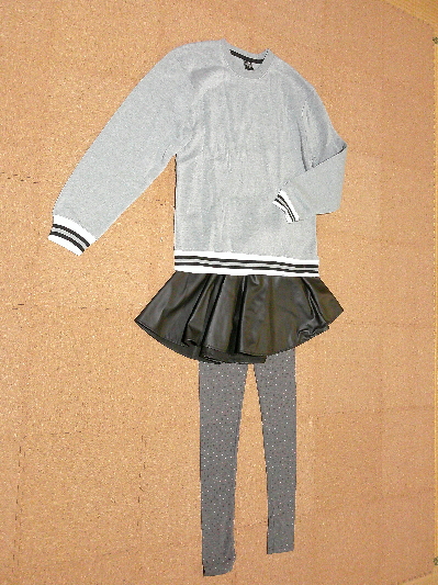 109)770円アメカジトレーナー・グレー