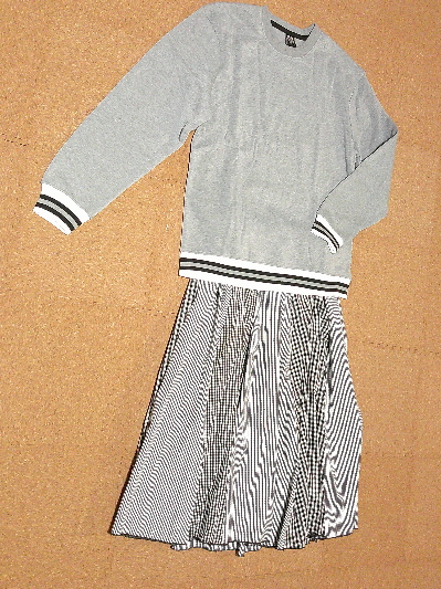 109)770円アメカジトレーナー・グレー