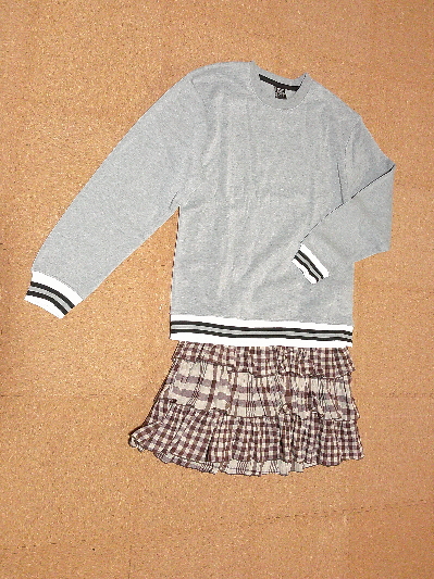 109)770円アメカジトレーナー・グレー