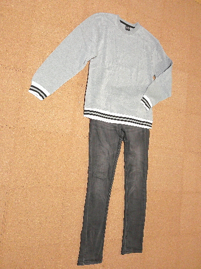 109)770円アメカジトレーナー・グレー