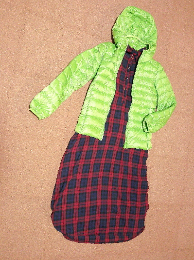 110)1000円カラフルダウンジャケット2