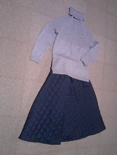 112)1,380円ダウンのマキシ丈スカート