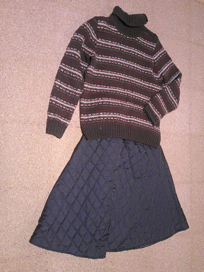 112)1,380円ダウンのマキシ丈スカート