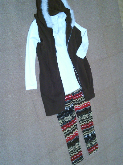 113)825円エスニック柄レギンス