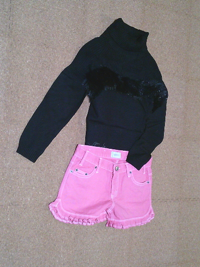 119)550円ファーのチューブトップ