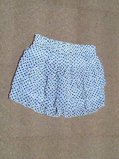 127)140円ドットフリル・ペチパン3