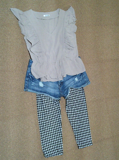 131）690円ノースリブラウス２