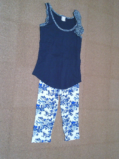 132）931円7分丈レギンス