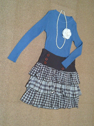 136)582円ニット・ブルー