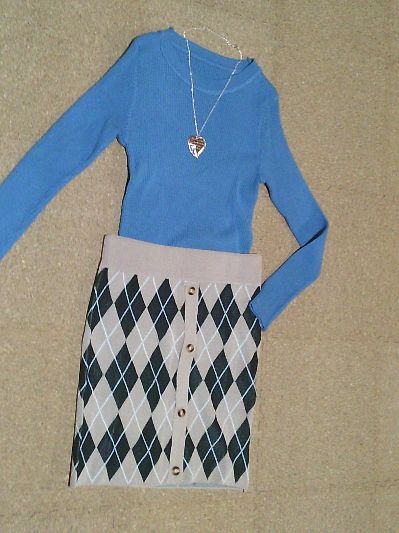 137）582円ニット・ブルー２