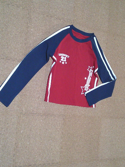 138)578円スターサイドライン・ロングTシャツ