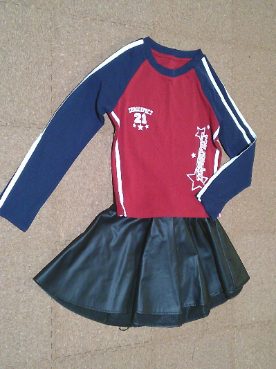 138)578円スターサイドライン・ロングTシャツ