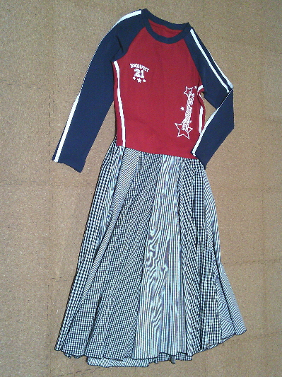 139）578円スターサイドライン・ロングTシャツ２