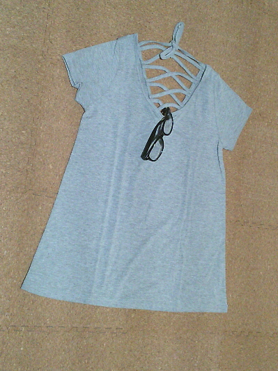 140)360円メガネ付きバックリボンTシャツ