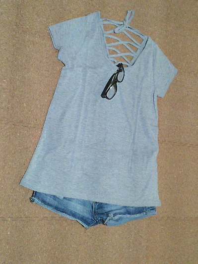 140)360円メガネ付きバックリボンTシャツ