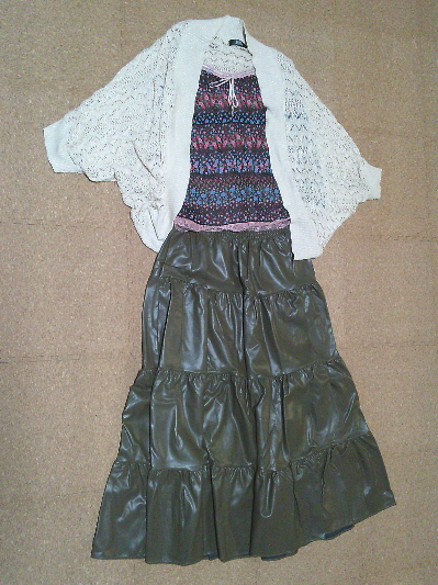 145)990円レザーティアードスカート・緑2